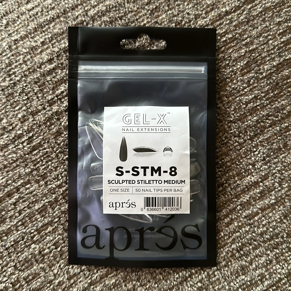 SCULPTED STILETTO MEDIUM REFILL(50 tips per bag)S-STM-8